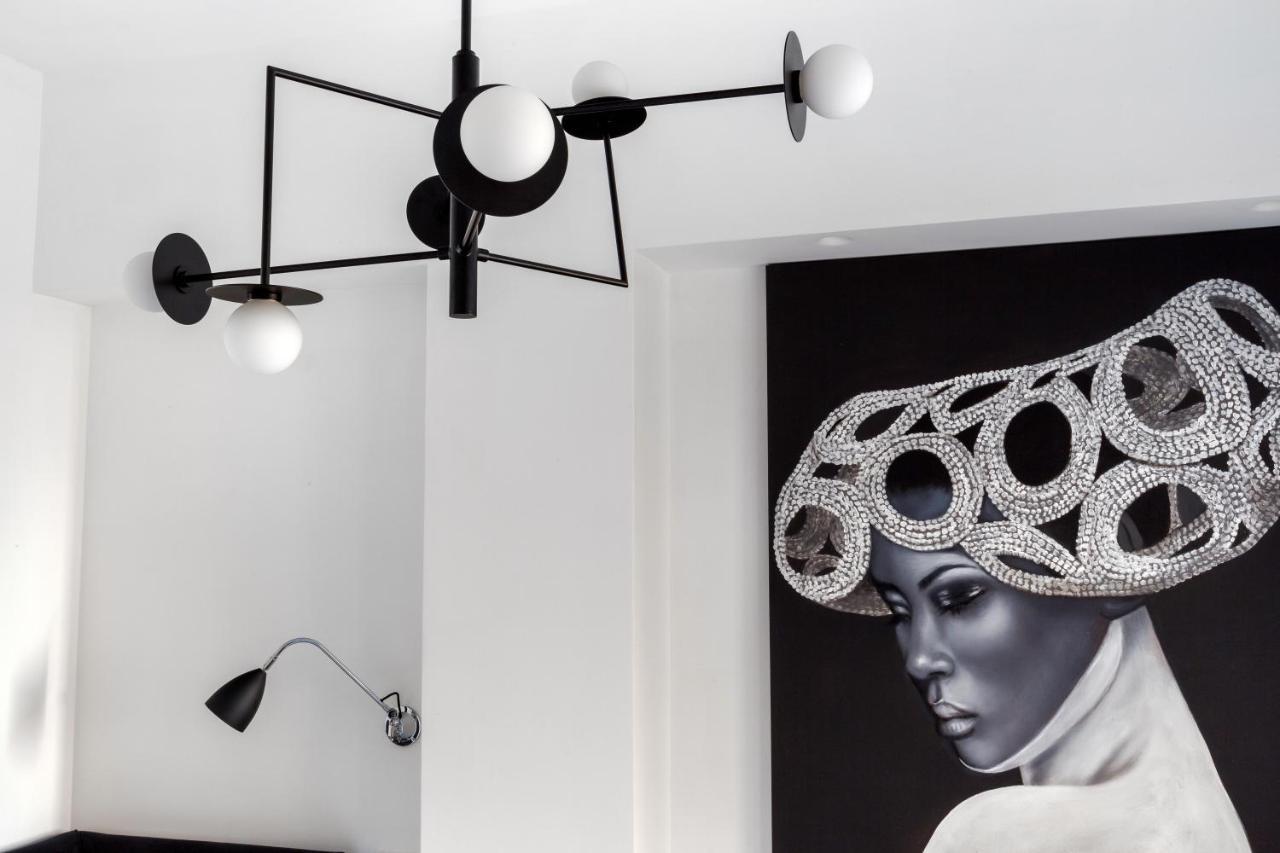 Yourhome - Maison Iovino Luxury Rooms ซอร์เรนโต ภายนอก รูปภาพ