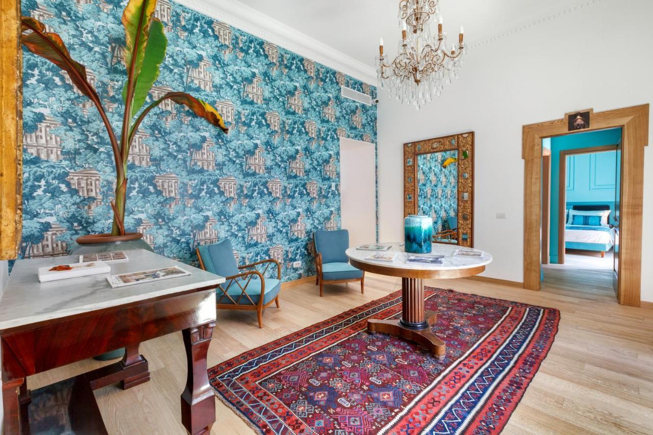 Yourhome - Maison Iovino Luxury Rooms ซอร์เรนโต ภายนอก รูปภาพ