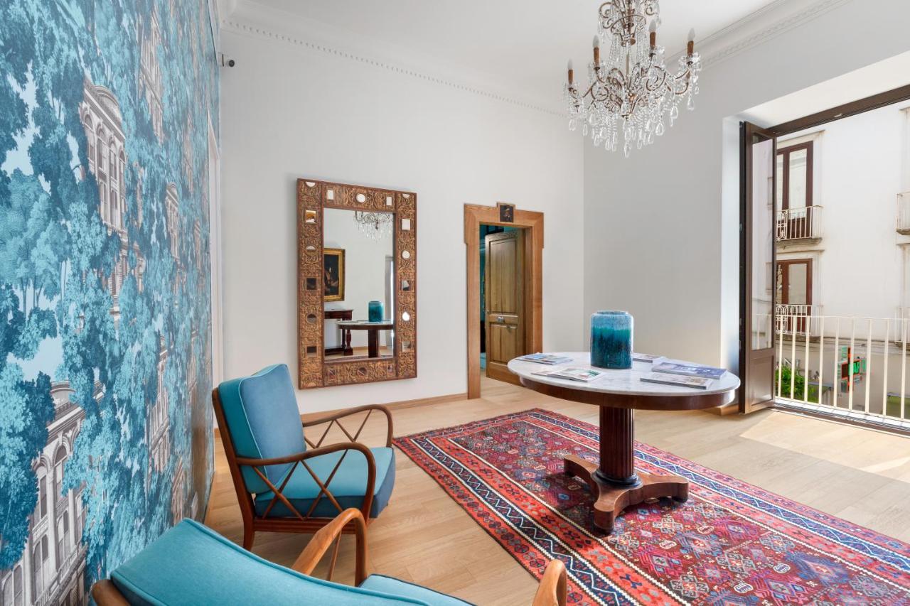 Yourhome - Maison Iovino Luxury Rooms ซอร์เรนโต ภายนอก รูปภาพ